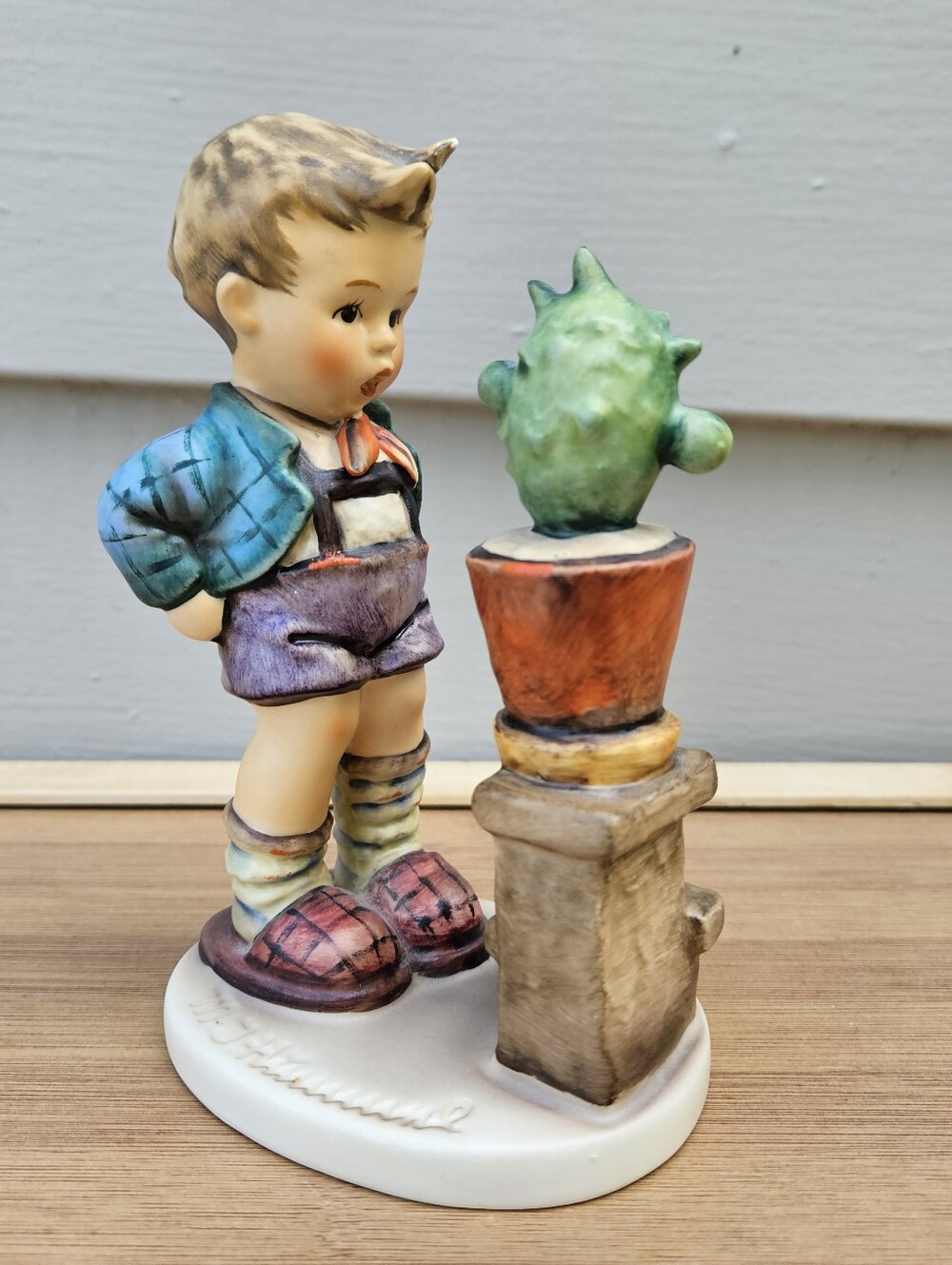 Confidentially Hummel 1984